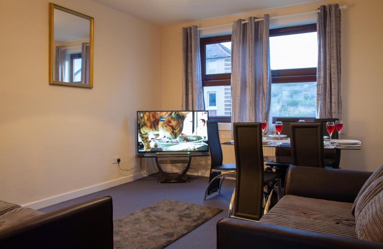 Carvetii - Fox House - 1St Floor Flat Sleeps Up To 8 Apartment Dunfermline Exterior photo